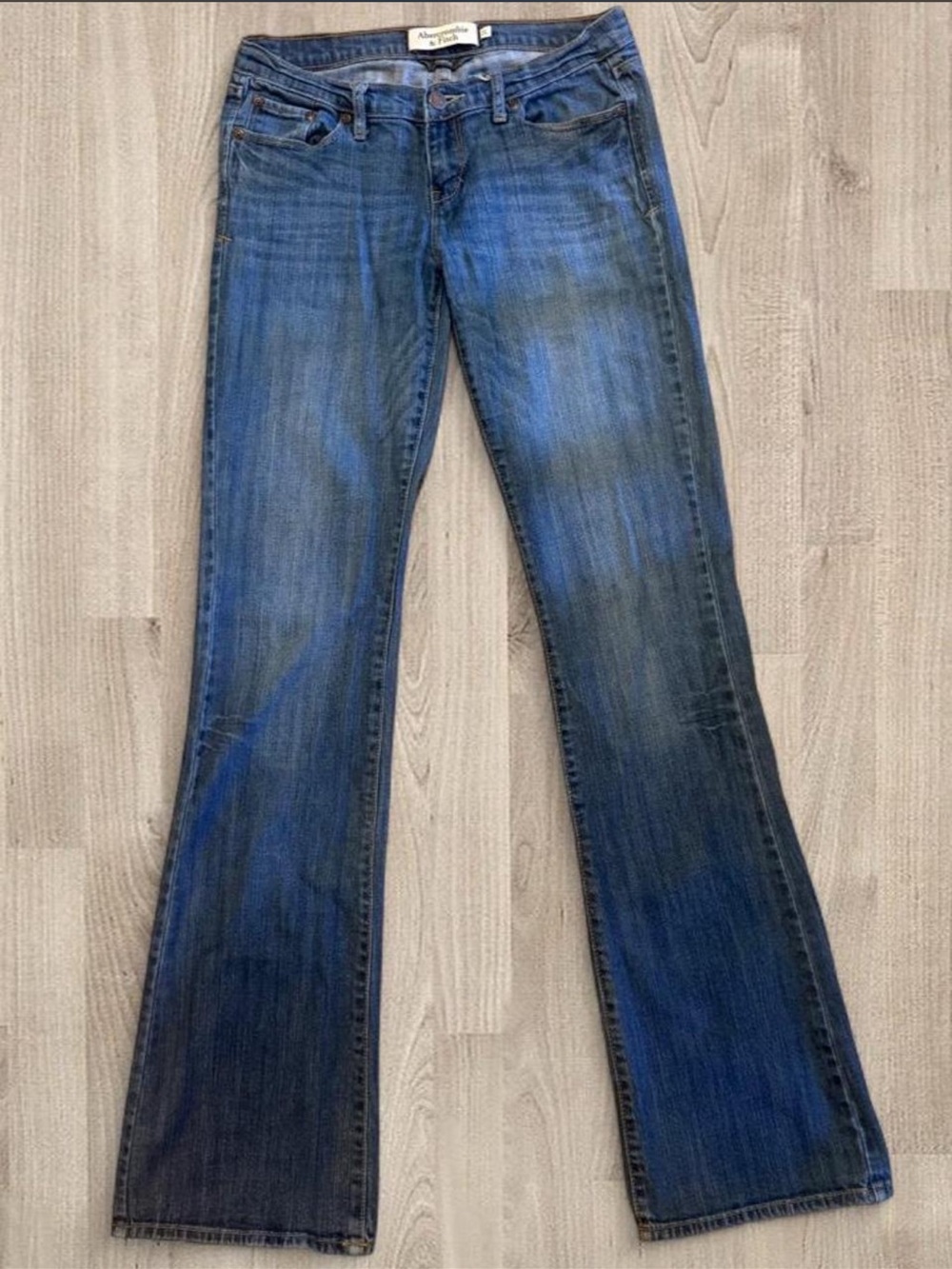Abercrombie & Fitch Y2K Low-Rise Skinny flare Jeans Women's